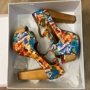 Jeffery Campbell platform heels blue/floral SUPER comfortable to wear